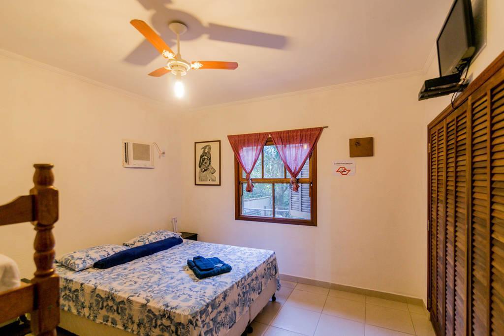Pensión Ilha House Suítes Ilhabela
