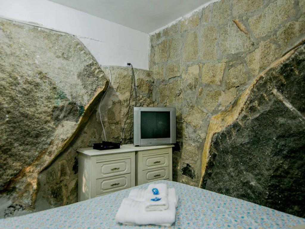 Pensión Ilha House Suítes